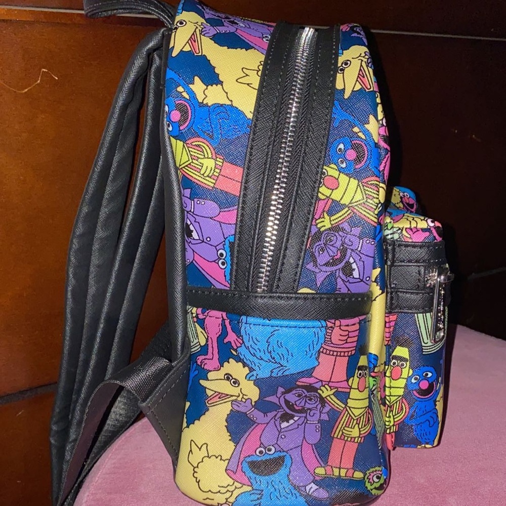SOLD DIFFERENT APP Sesame Street backpack& wallet